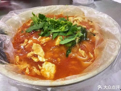 邯郸学院食堂微头条,美食盛宴，校园生活新体验