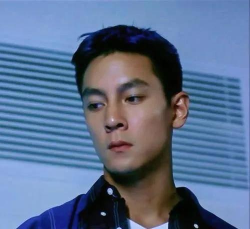 男明星啤酒肚,揭秘明星们的健康与形象管理